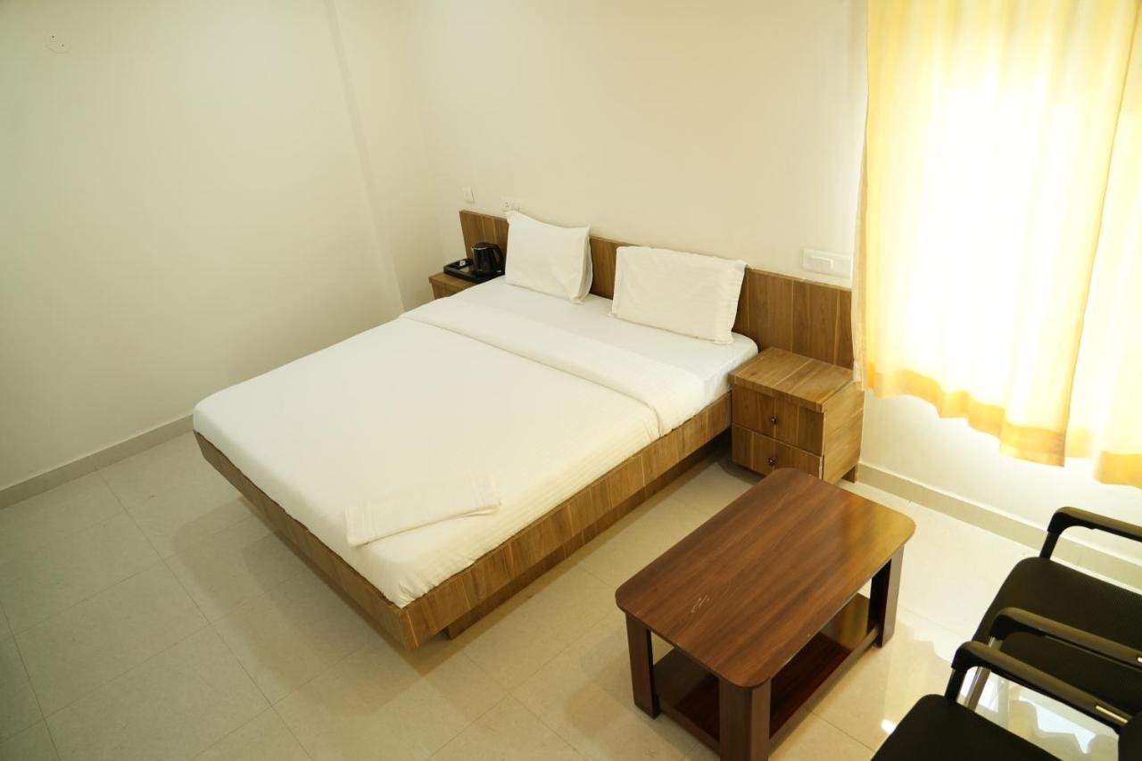 Hotel 5 Star Grand- Premium Shamshabad Zewnętrze zdjęcie