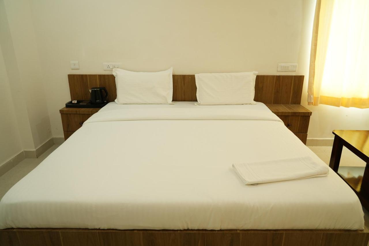 Hotel 5 Star Grand- Premium Shamshabad Zewnętrze zdjęcie