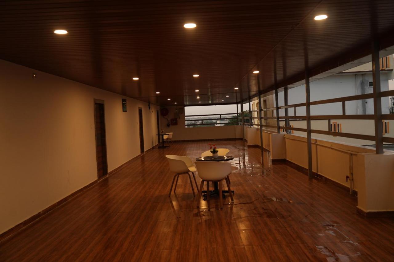 Hotel 5 Star Grand- Premium Shamshabad Zewnętrze zdjęcie